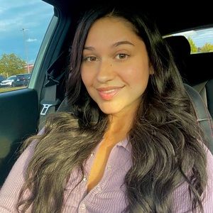 Meet your Posher, Giana